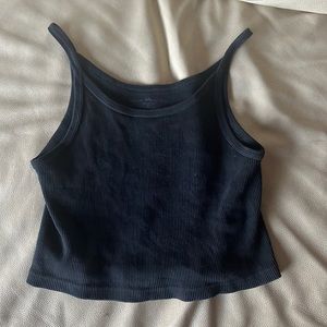 BRANDY MELVILLE BLACK CROPPED TANK TOP